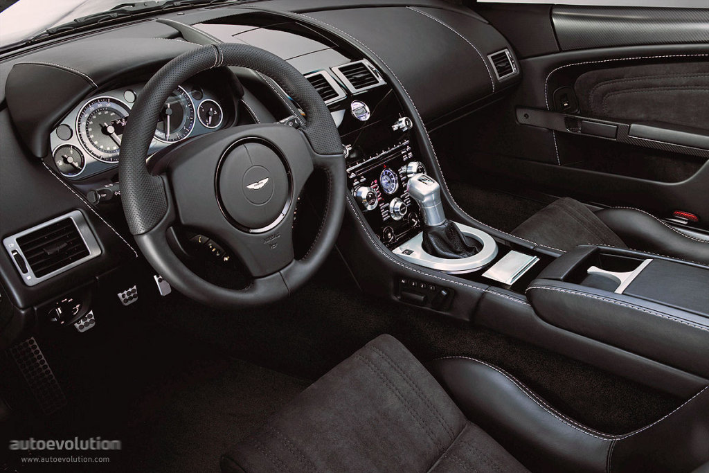 Aston Martin Dbs photo 50