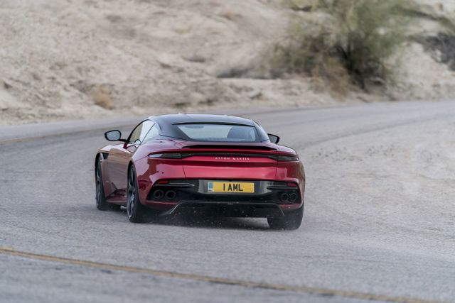 Aston Martin Dbs foto 21