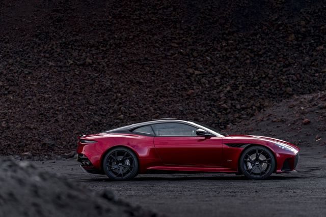 Aston Martin Dbs foto 24