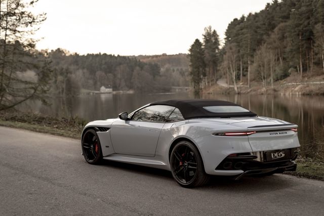 Aston Martin Dbs Foto 4