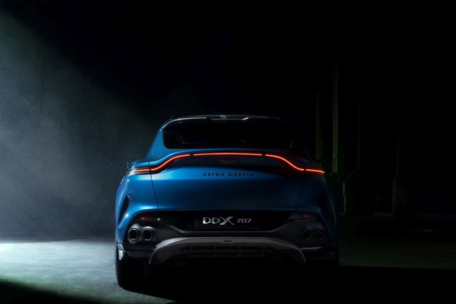 Aston Martin Dbx Foto 7