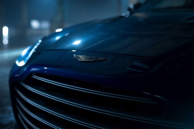 Aston Martin Dbx Foto 9