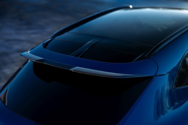 Aston Martin Dbx Foto 12