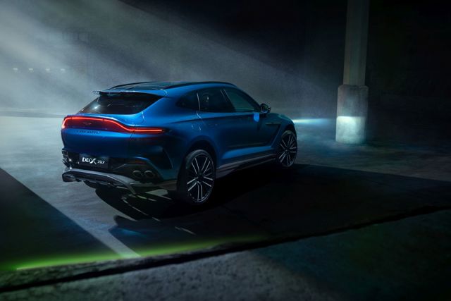 Aston Martin Dbx Foto 17