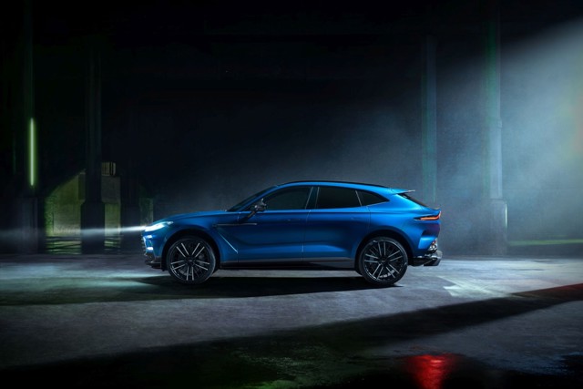 Aston Martin Dbx Foto 4