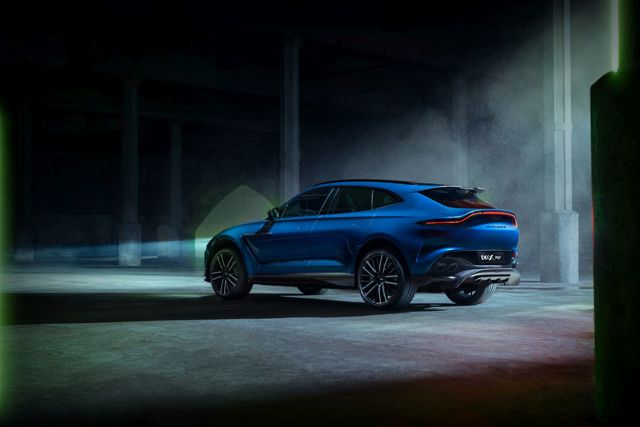 Aston Martin Dbx Foto 5