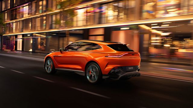 Aston Martin Dbx Foto 2