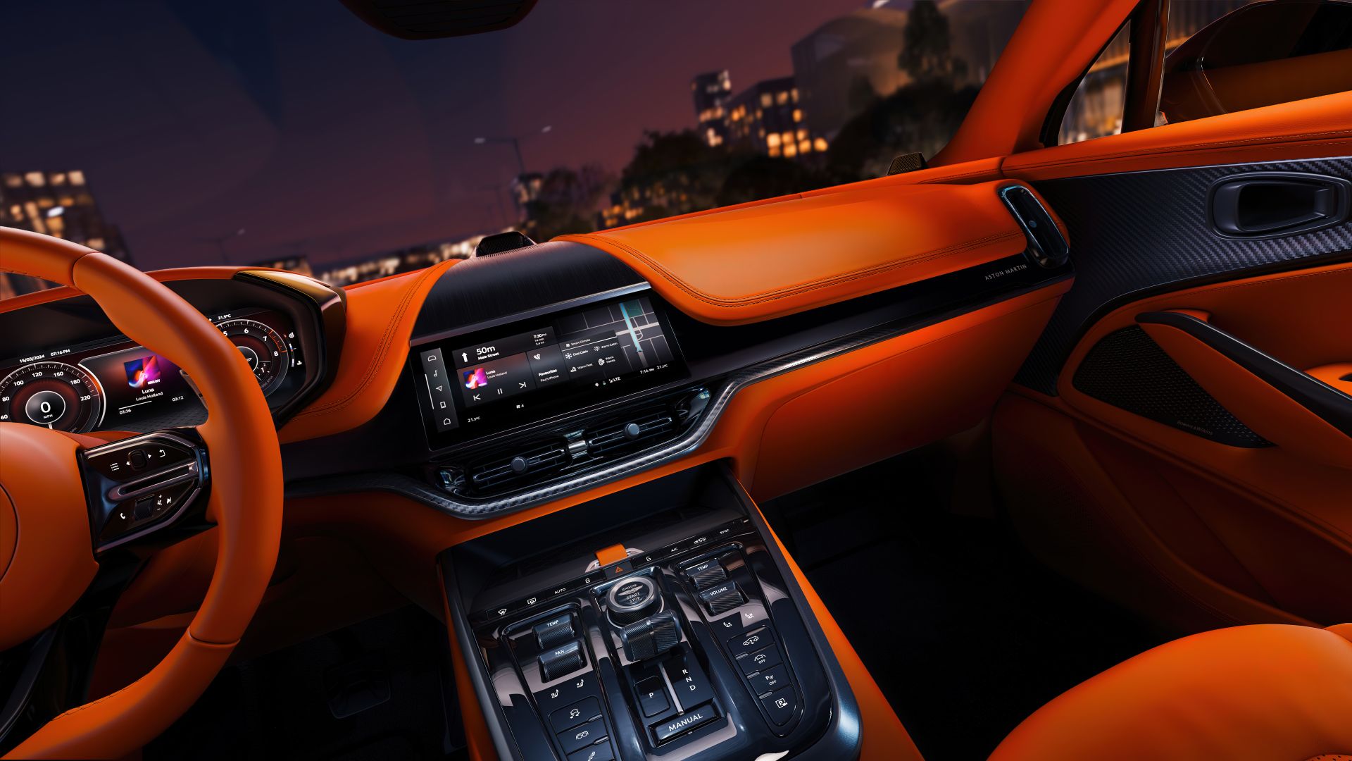 Aston Martin Dbx photo 8