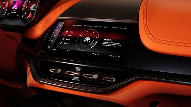Aston Martin Dbx Foto 10