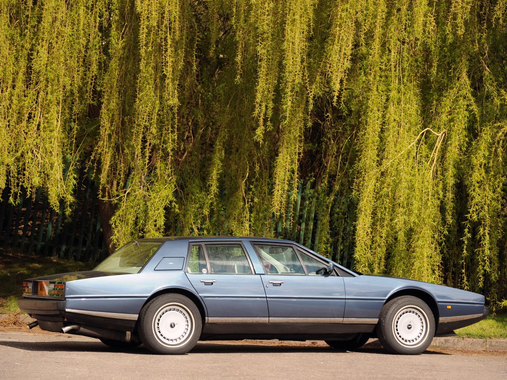 Aston Martin Lagonda photo 18