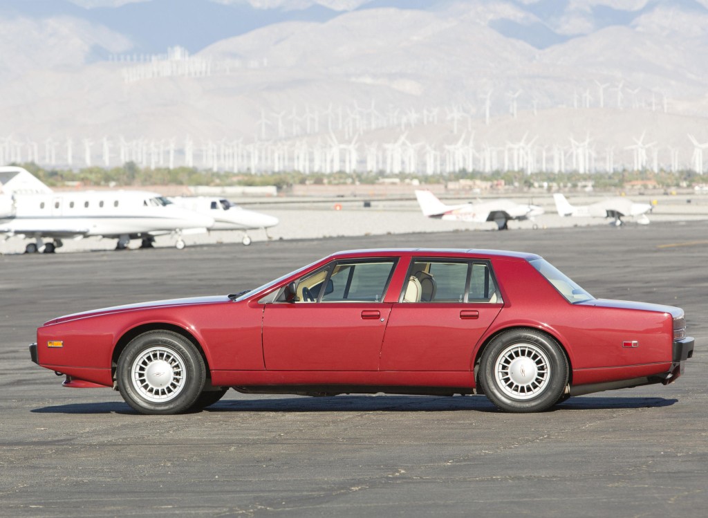 Aston Martin Lagonda photo 10