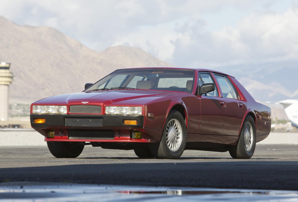 Aston Martin Lagonda photo 11