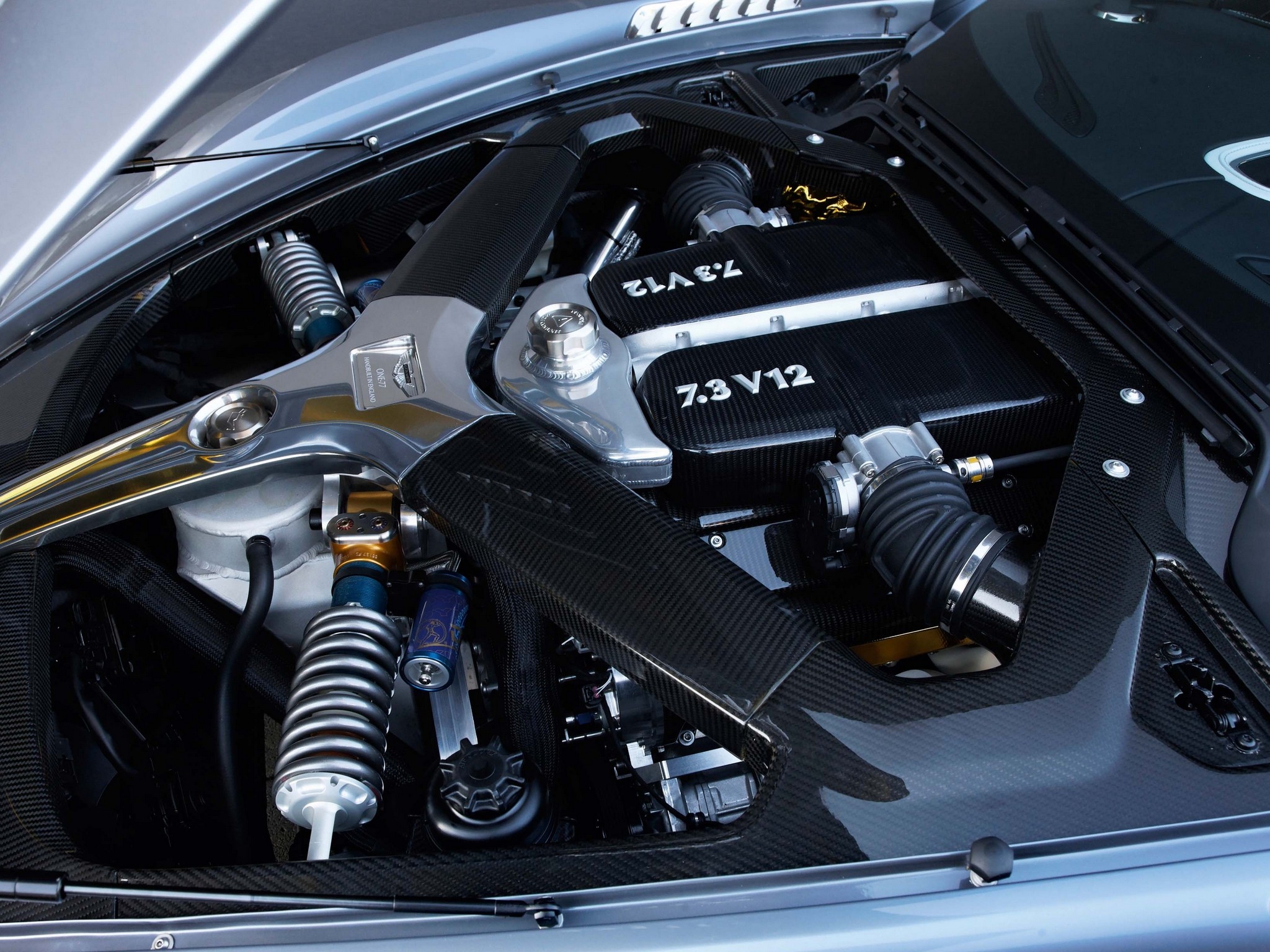 Aston Martin One-77 photo 45