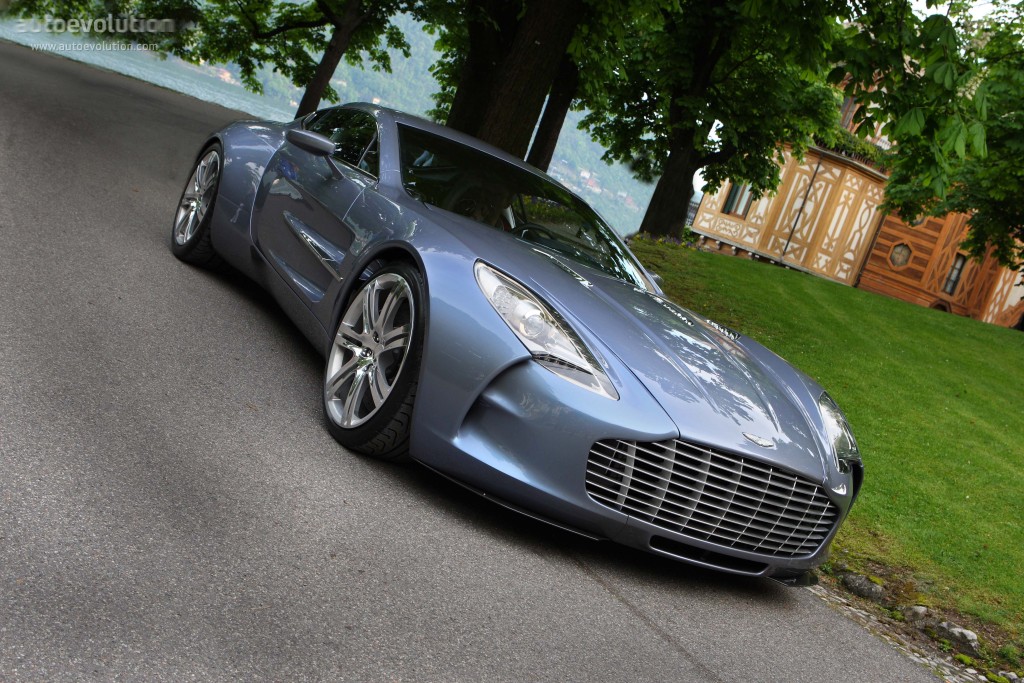 Aston Martin One-77 photo 12