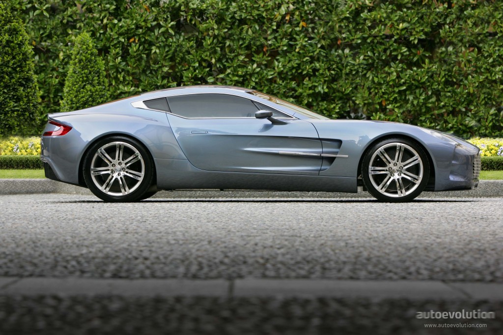 Aston Martin One-77 photo 17