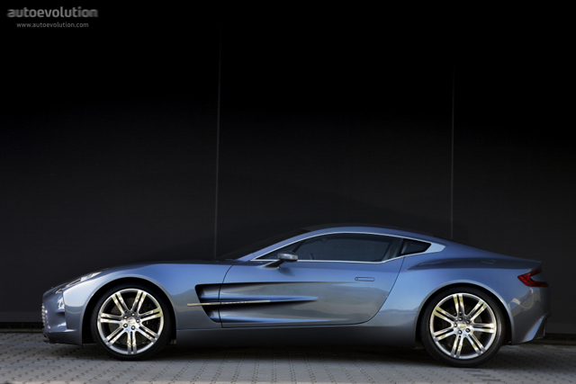 Aston Martin One-77 photo 22