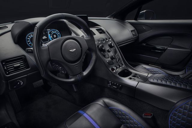 Aston Martin Rapide E photo 8