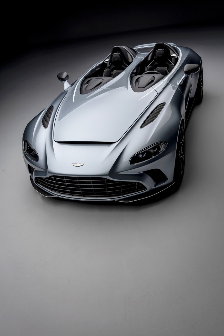 Aston Martin V12 Speedster photo 7