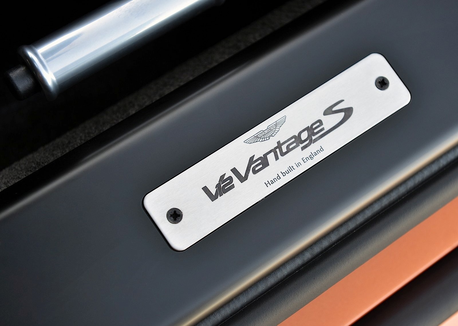 Aston Martin V12 Vantage S Roadster photo 93