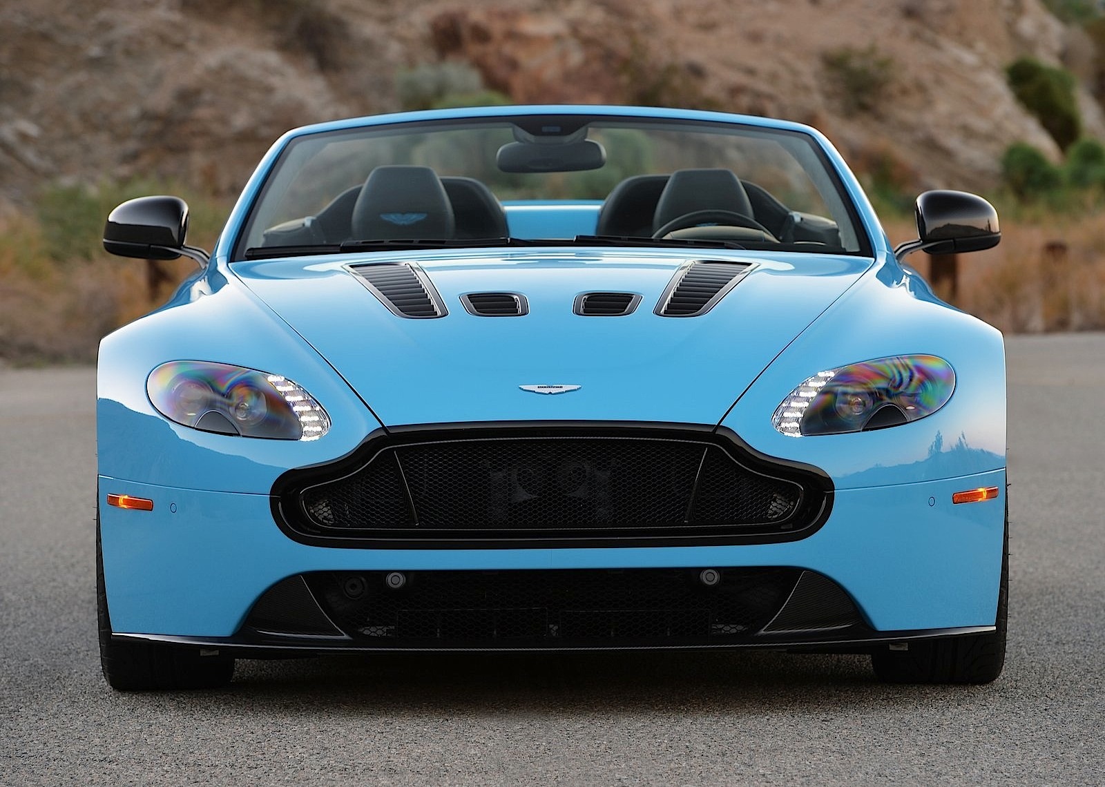 Aston Martin V12 Vantage S Roadster photo 65