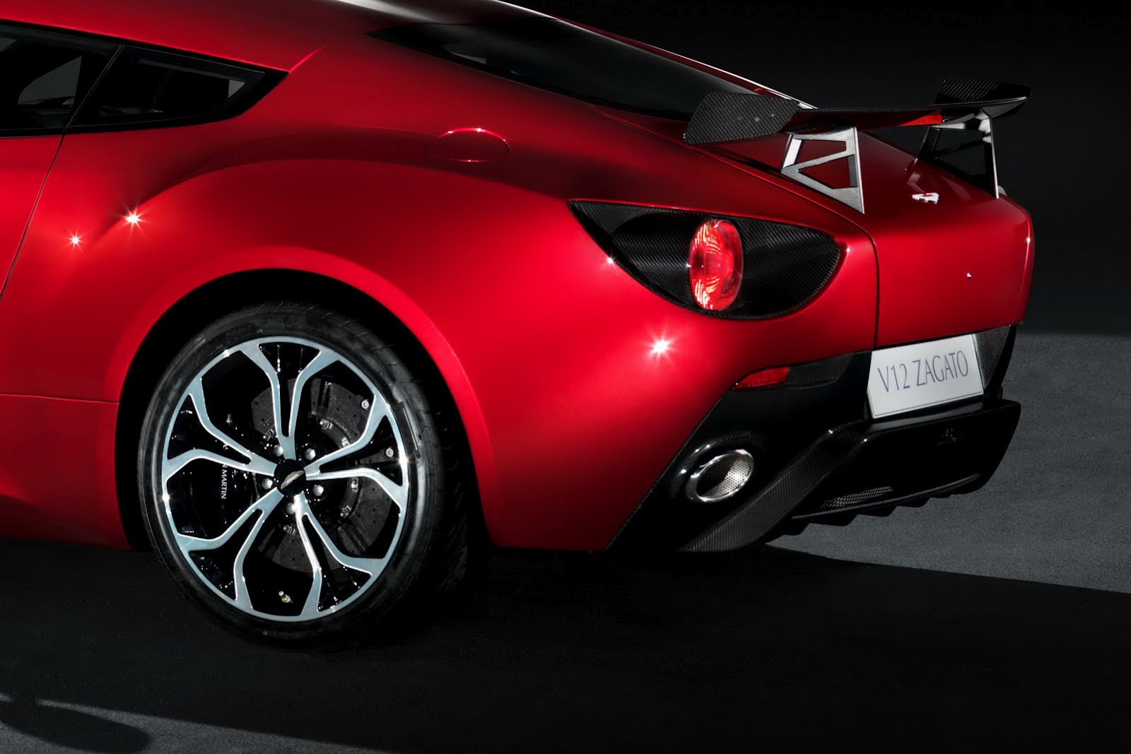 Aston Martin V12 Zagato photo 6