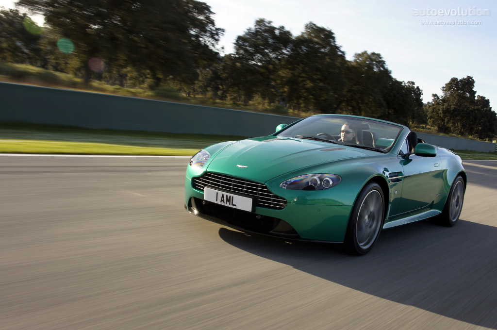 Aston Martin V8 Vantage S Roadster photo 7
