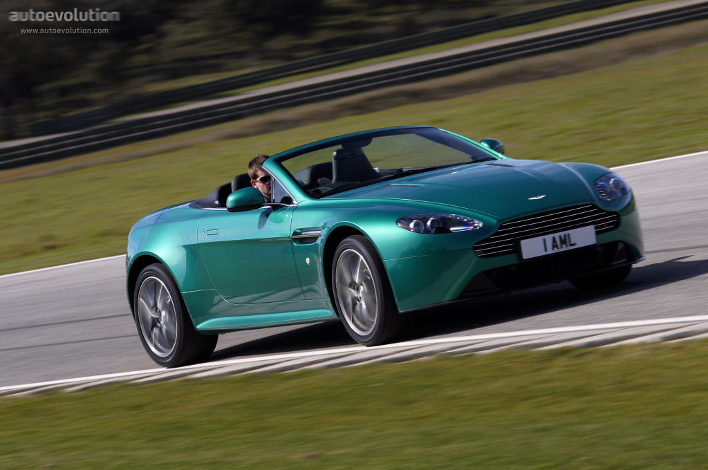 Aston Martin V8 Vantage S Roadster photo 8