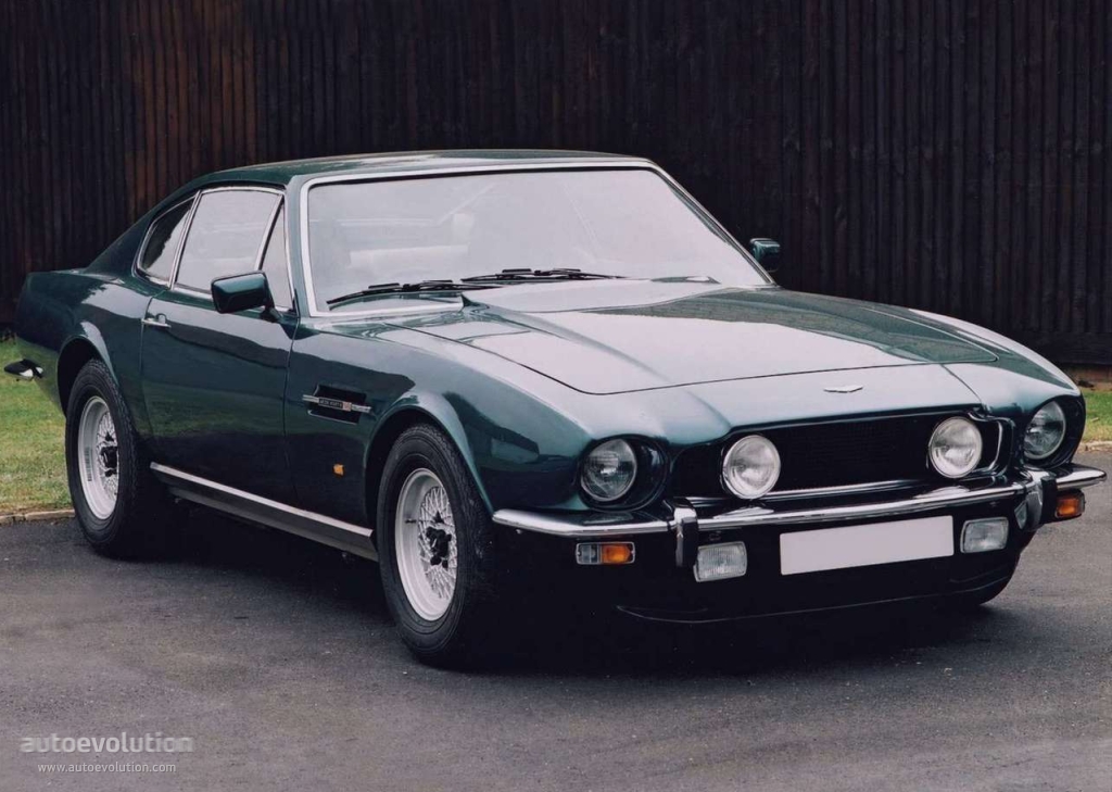 Aston Martin V8 Vantage photo 3