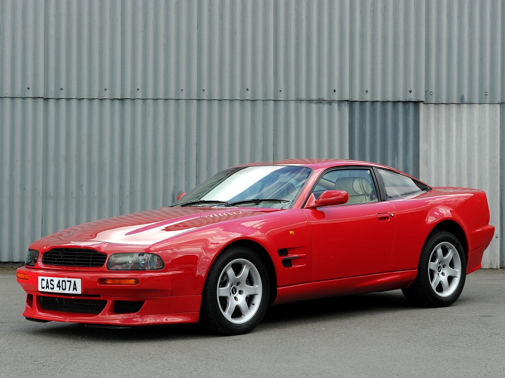 Aston Martin V8 Vantage photo 7