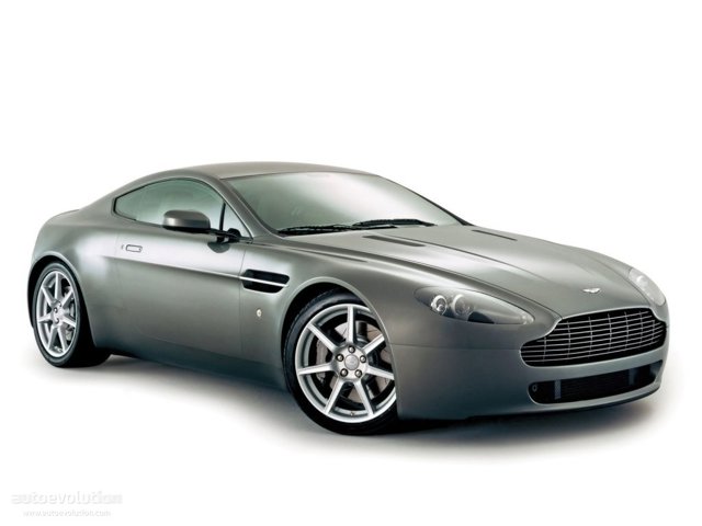 Aston Martin V8 Vantage photo 3