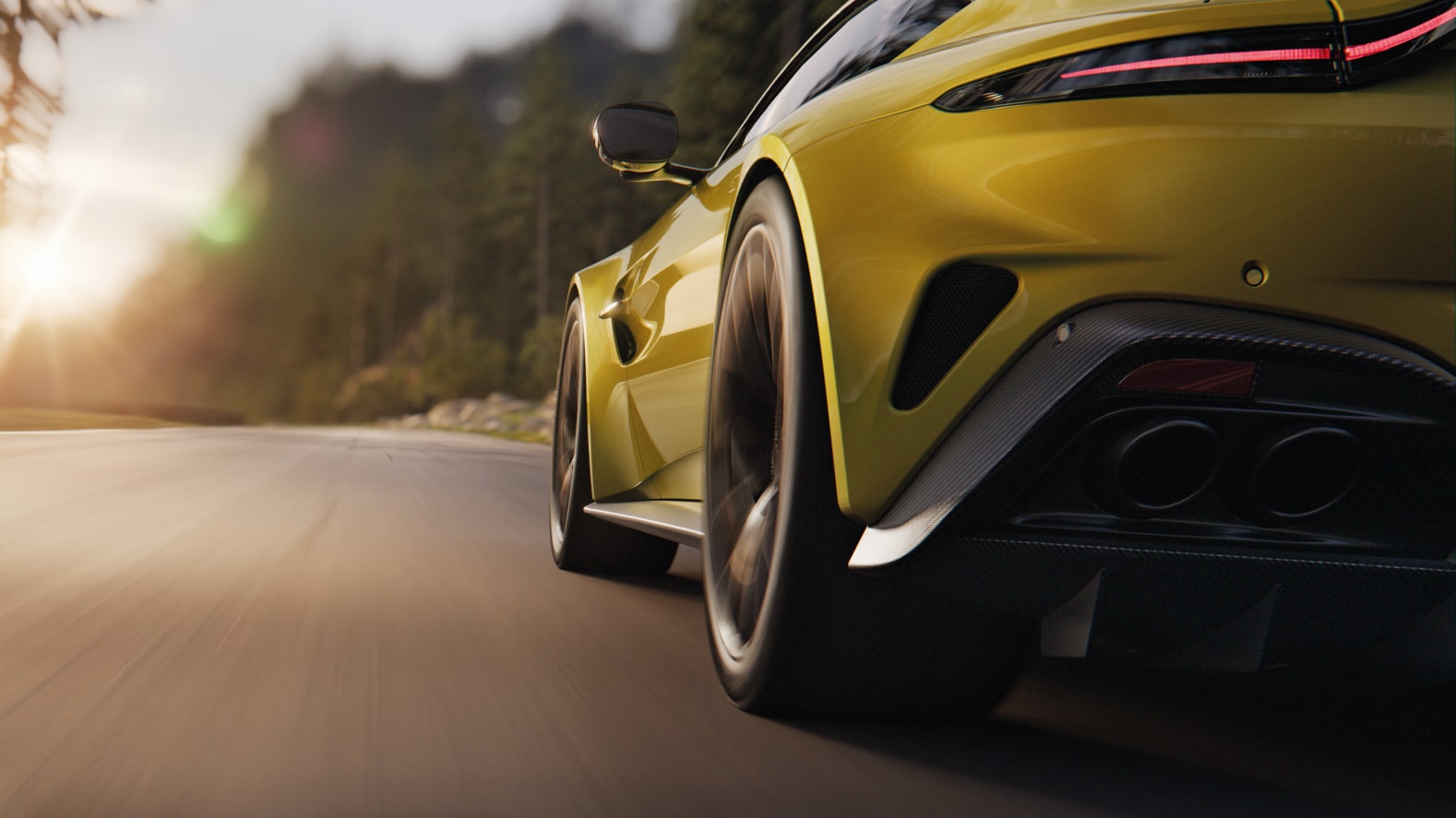 Aston Martin V8 Vantage photo 7