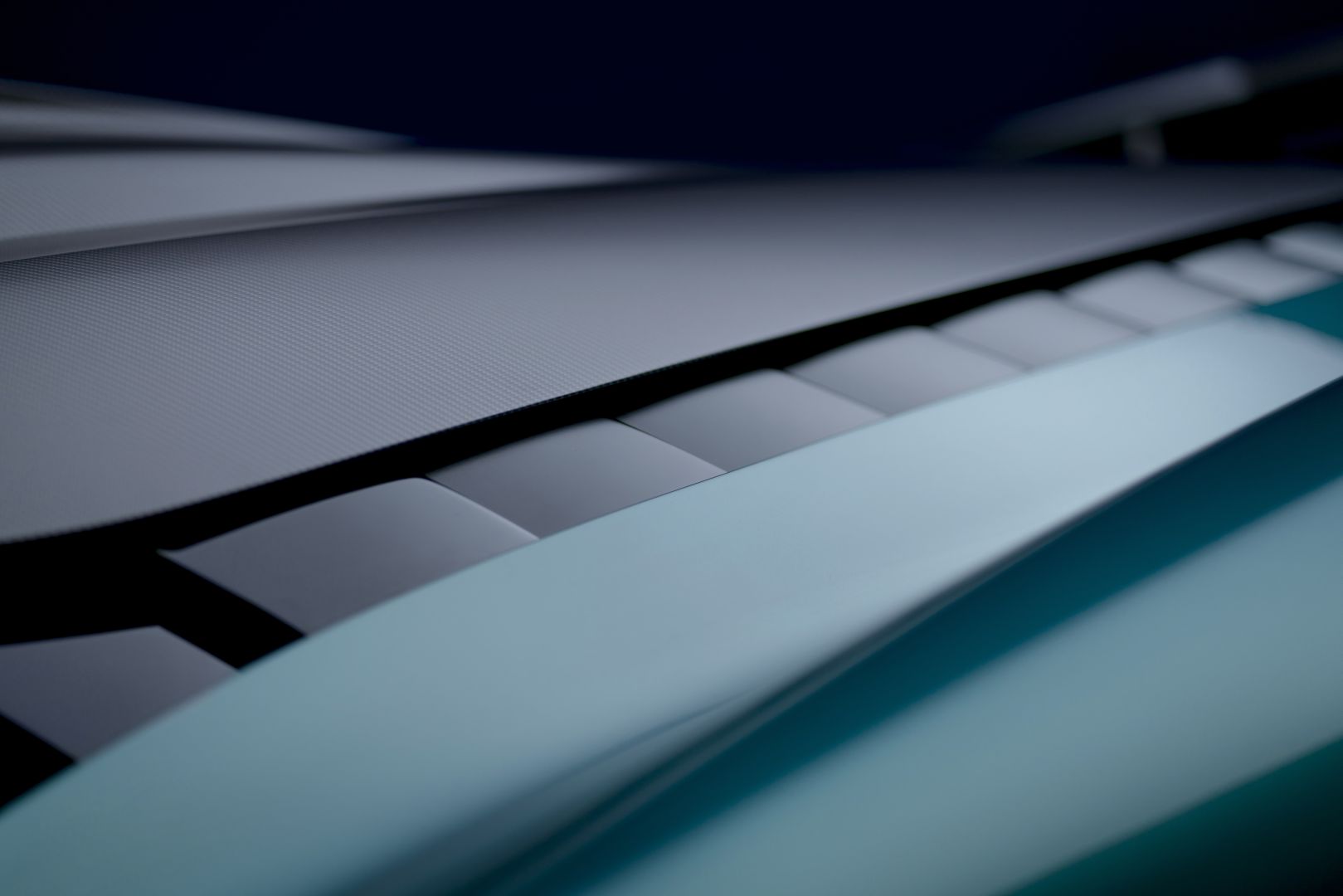 Aston Martin Valhalla photo 15