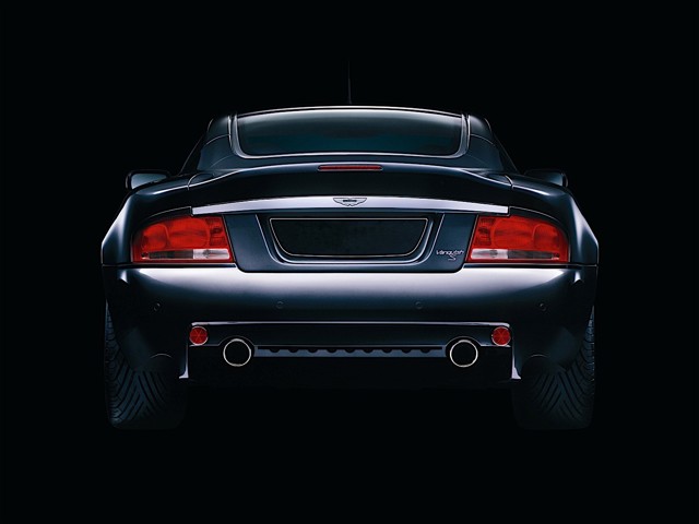 Aston Martin Vanquish S foto 17