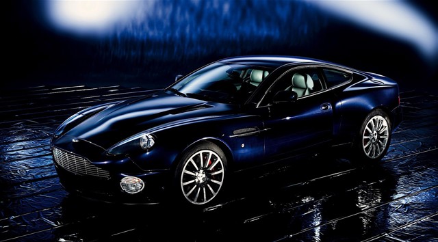 Aston Martin Vanquish S foto 4