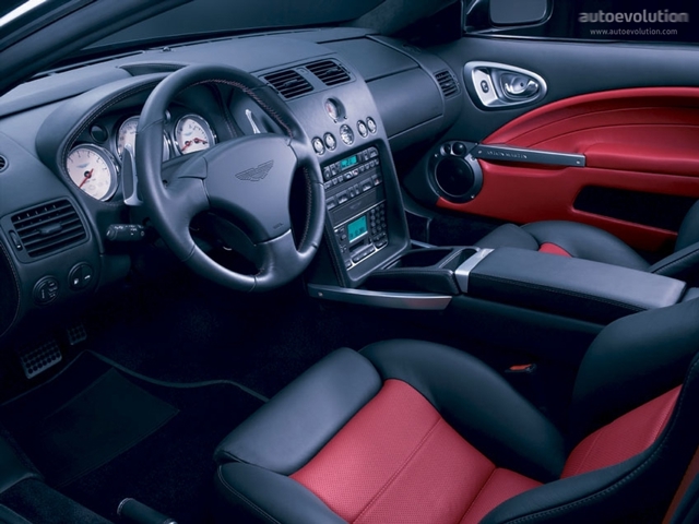 Aston Martin Vanquish S foto 30