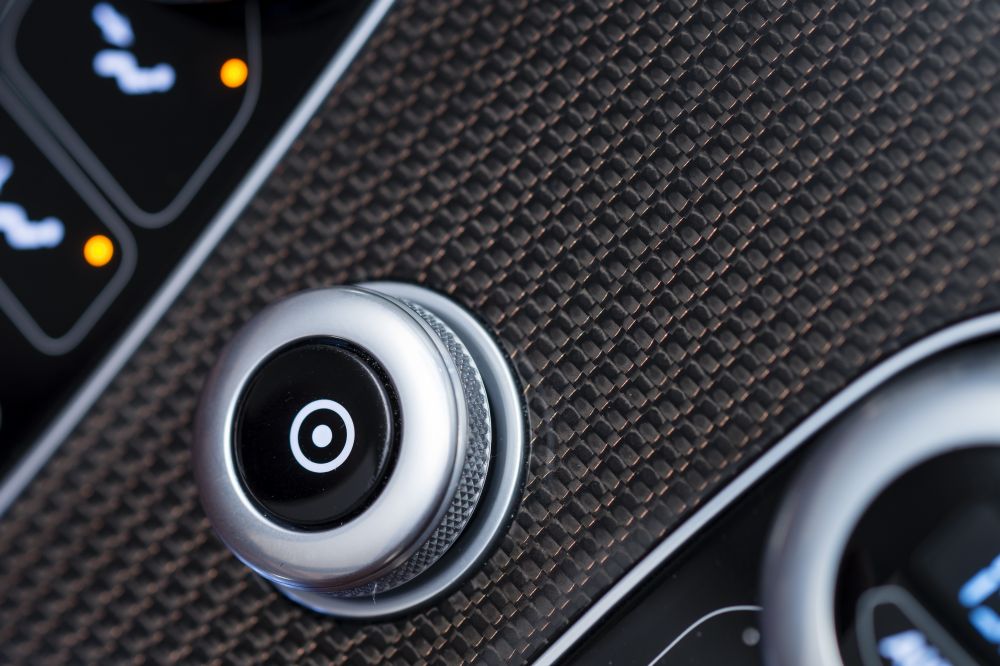 Aston Martin Vanquish Volante photo 40