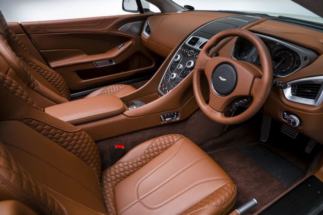 Aston Martin Vanquish Volante photo 41