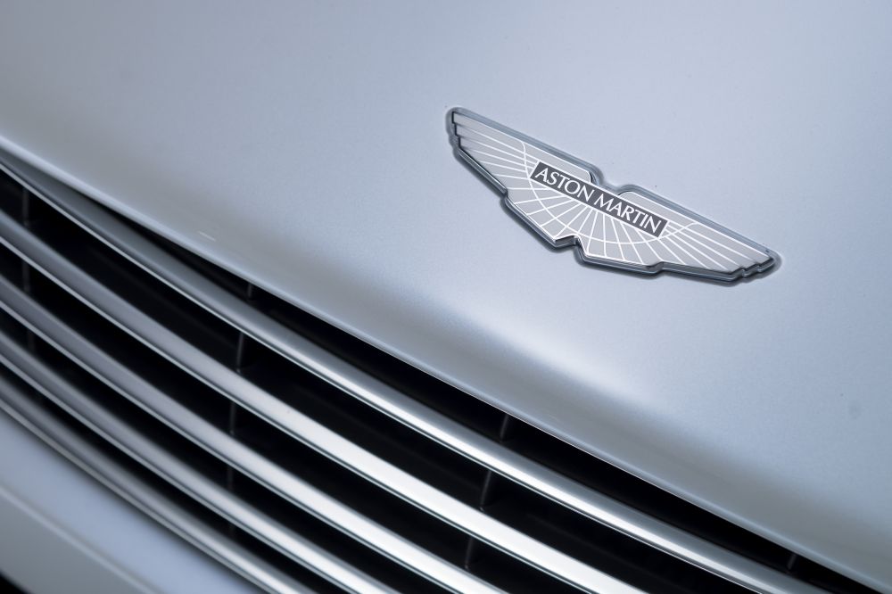 Aston Martin Vanquish Volante photo 28