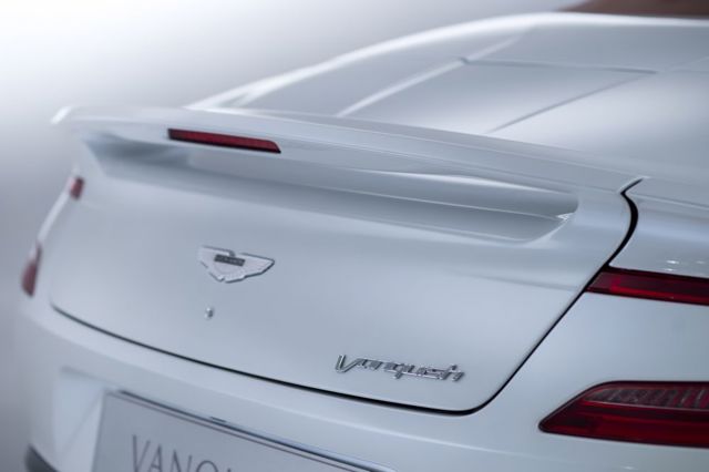 Aston Martin Vanquish Volante photo 30