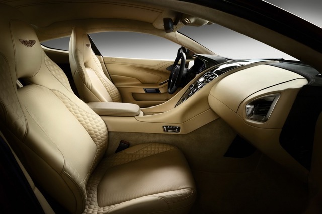 Aston Martin Vanquish Foto 10