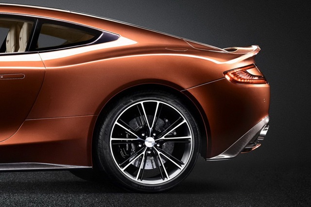 Aston Martin Vanquish Foto 6