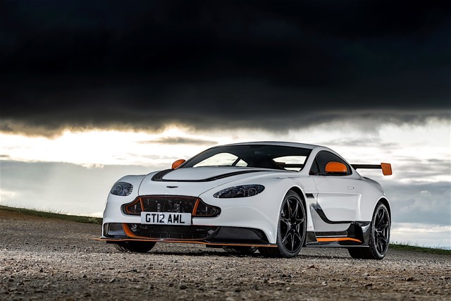 ASTON MARTIN Vantage GT12