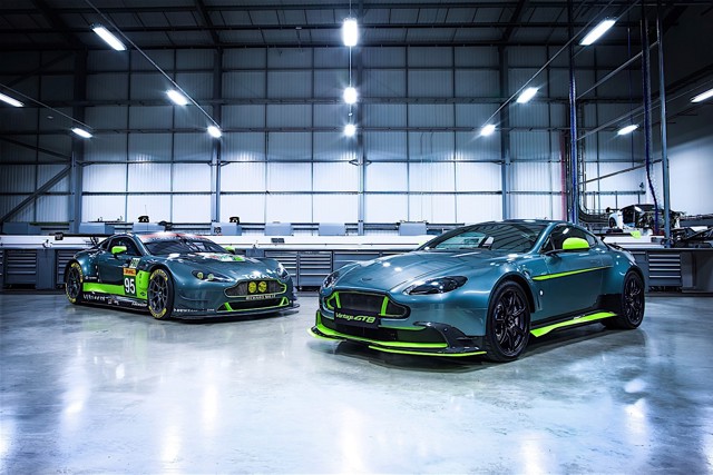 Aston Martin Vantage Gt8 photo 10