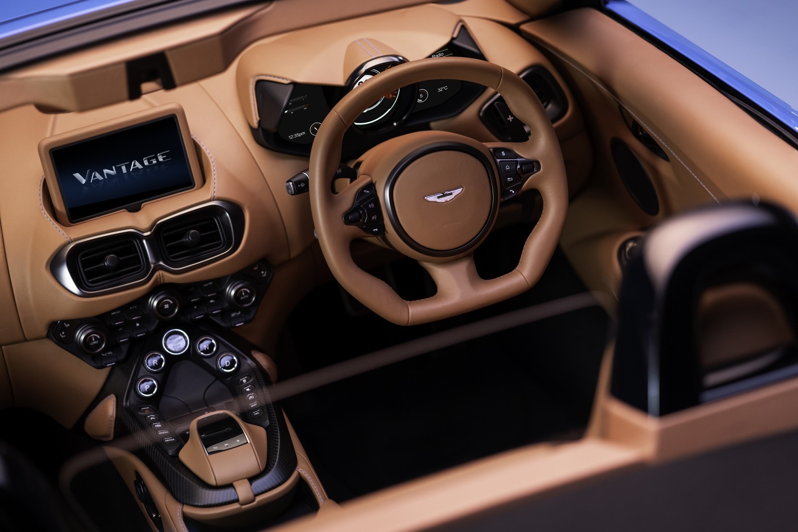 Aston Martin Vantage Roadster photo 42