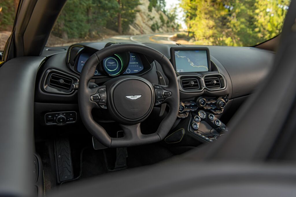 Aston Martin Vantage Roadster photo 47