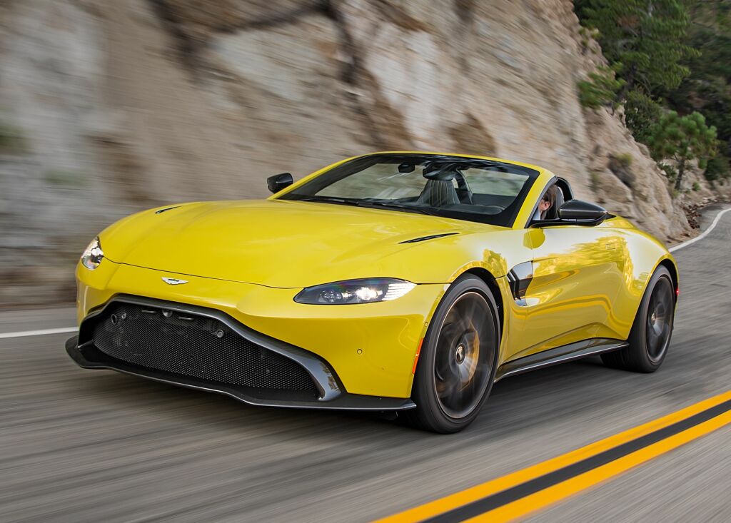 Aston Martin Vantage Roadster photo 11
