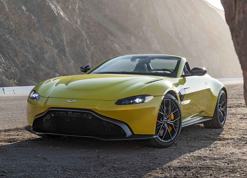 Aston Martin Vantage Roadster photo 15