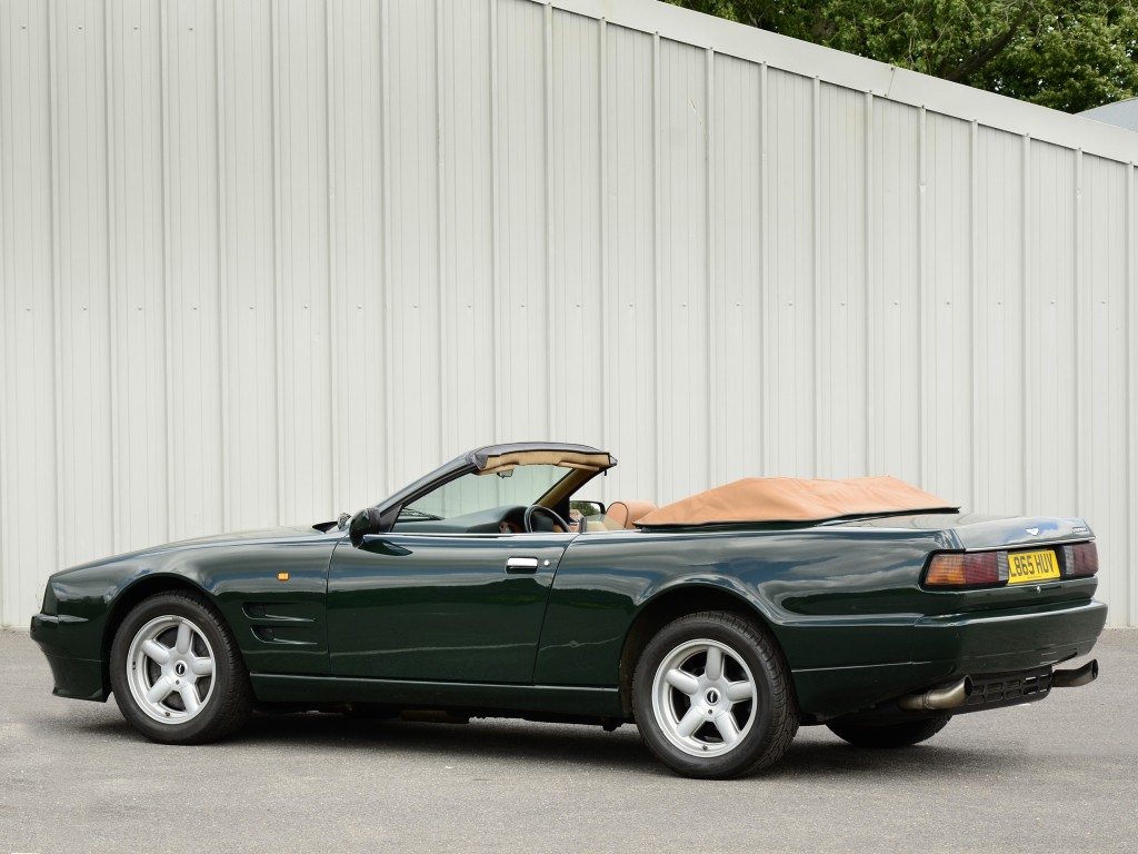 Aston Martin Virage Volante photo 20