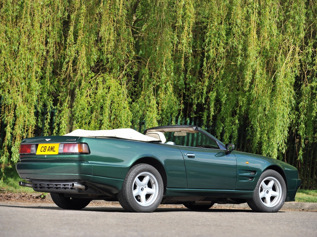 Aston Martin Virage Volante photo 23