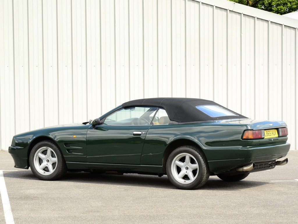 Aston Martin Virage Volante photo 27